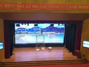 Thi công lắp đặt màn hình led hội trường